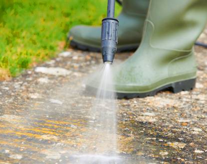 PRESSURE WASHING